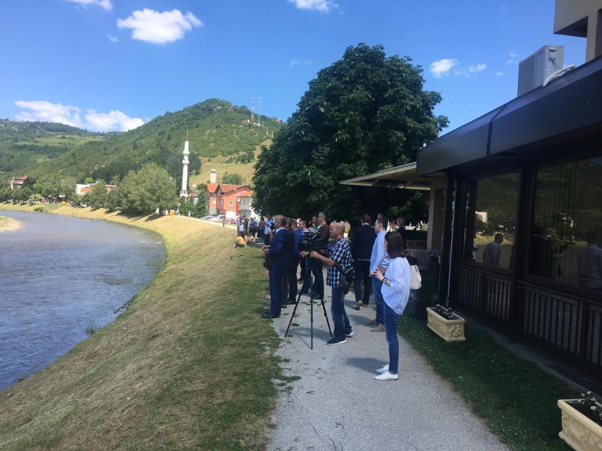 Motel Otoka Donji Vakuf Kültér fotó